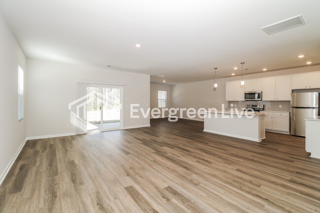 Photo - 237 Bircholt Grv