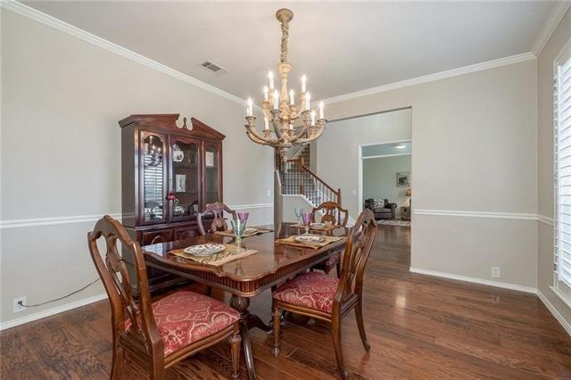 Photo - 2374 Aspermount Dr