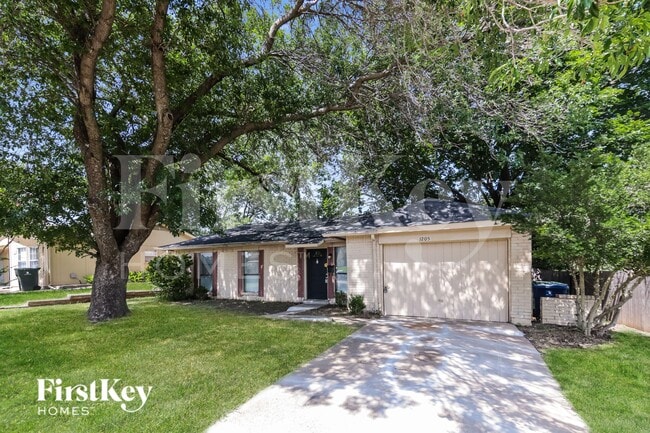 1205 Colony Dr