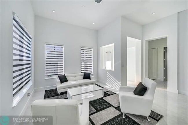 Photo - 4919 Frattina St.