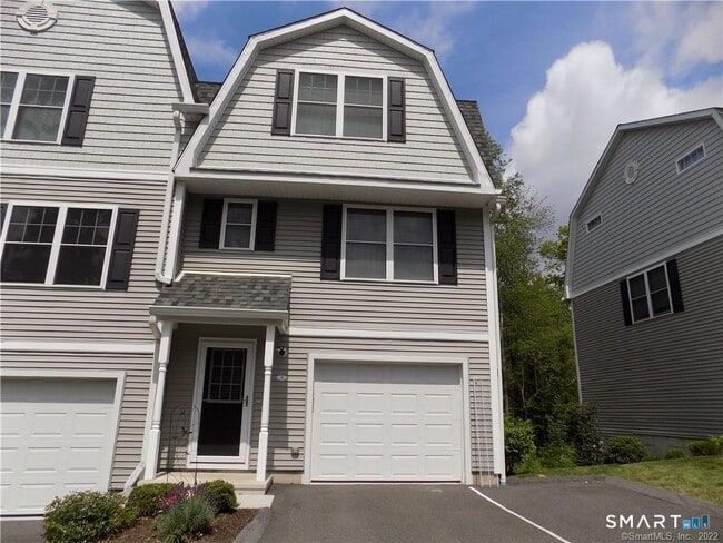 Photo - 6 Barnum Ct Unit 6