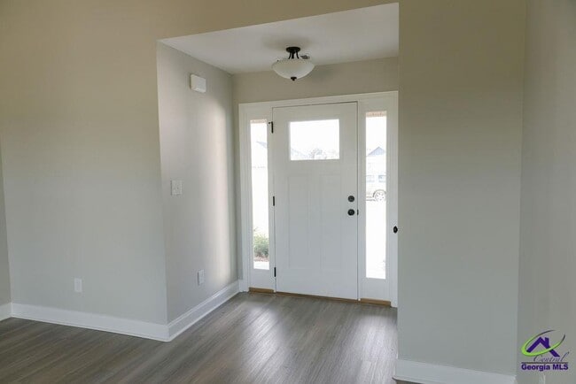 Photo - 608 Daisy Dr