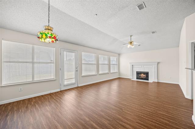 Photo - 2521 Creek Crossing Rd