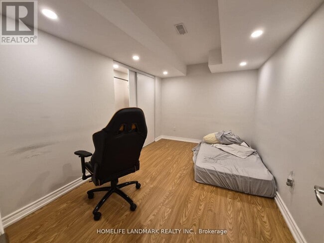 Photo - 26 Catamaran Dr