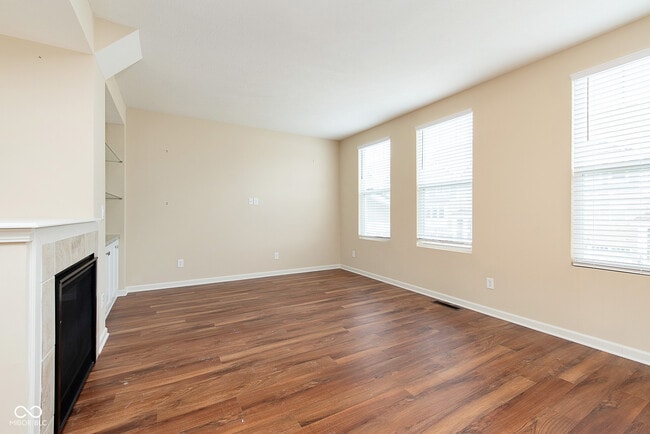 Photo - 16026 Coleman Dr