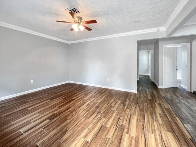 Photo - 6347 Limestone St