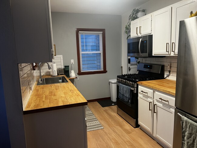 Kitchen - 1234 Watson Ave House