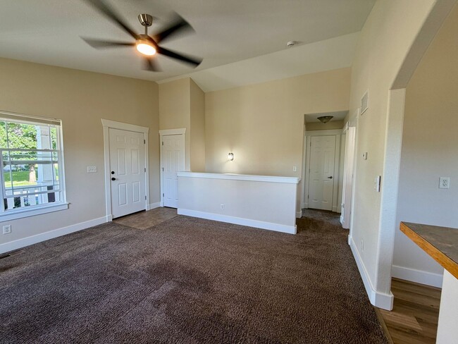 Photo - 4334 Pennyroyal Ln