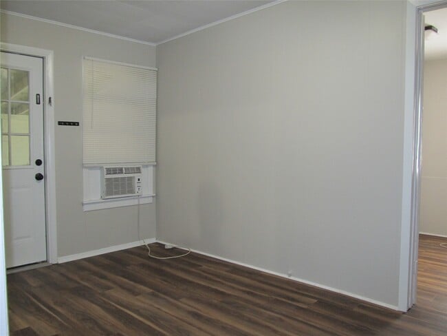 Photo - 603 Coryell St