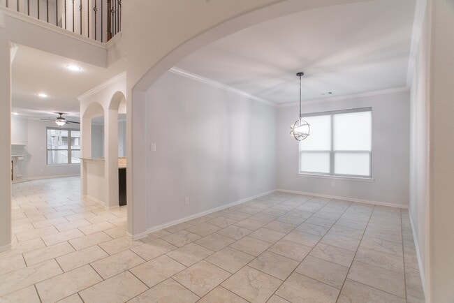 Photo - 11 Sawbridge Cir