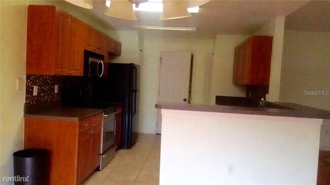 Photo - 4 br, 2 bath House - 506 Myakka Pl