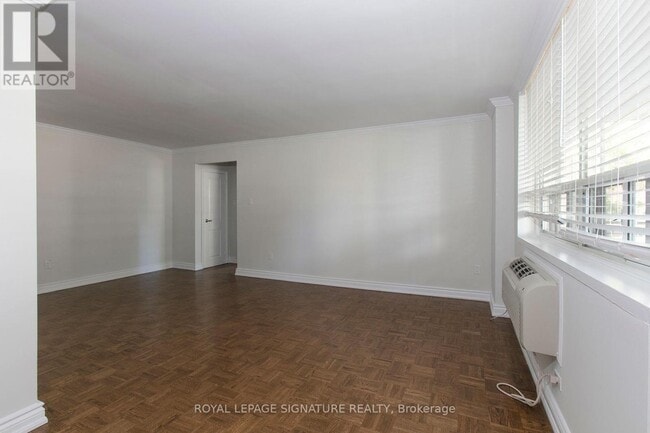 Photo - 55 Isabella St Unit 706
