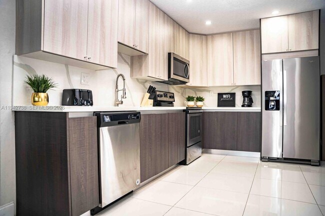 Photo - 5249 NE 3rd Ter.