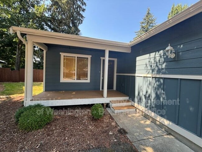 422 Oak Hill Ln