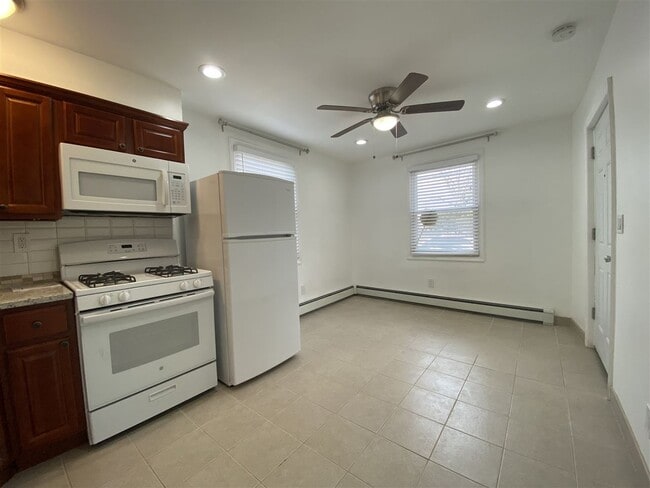 Photo - 354 Paterson Plank Rd Apartment Unit 1
