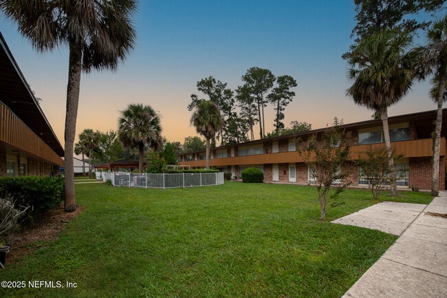 Photo - 1217 Park Ave Unit 28