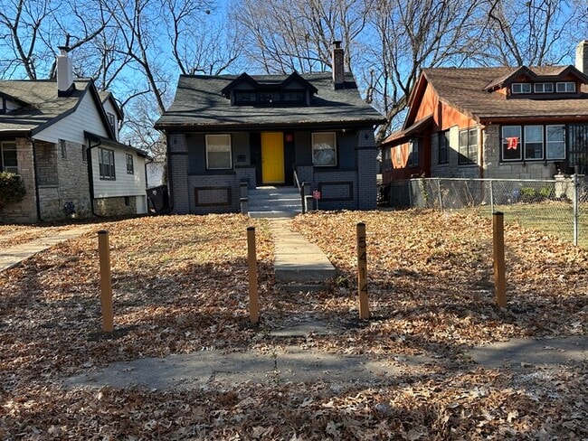 Photo - 5414 Brooklyn Ave