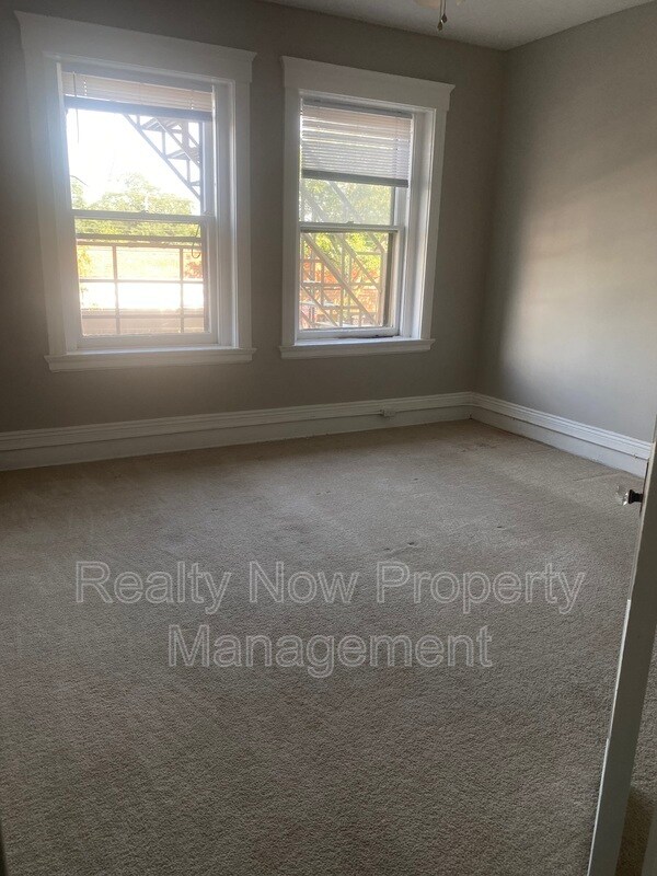 Photo - 4088 Erie St