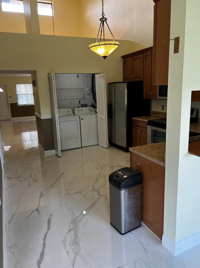 Photo - 12449 Guilford Way