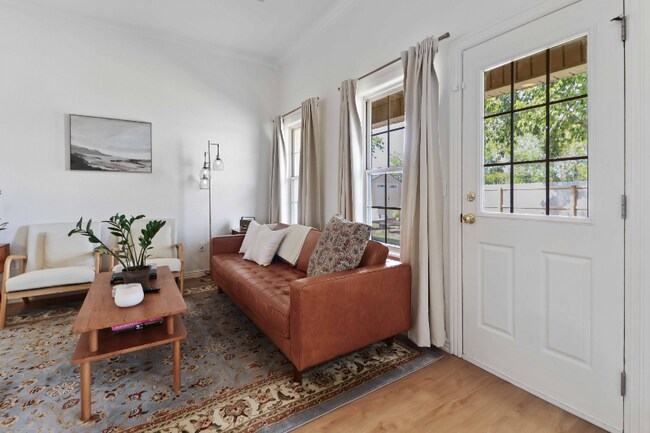 Photo - 3000 SW Wentworth Ave