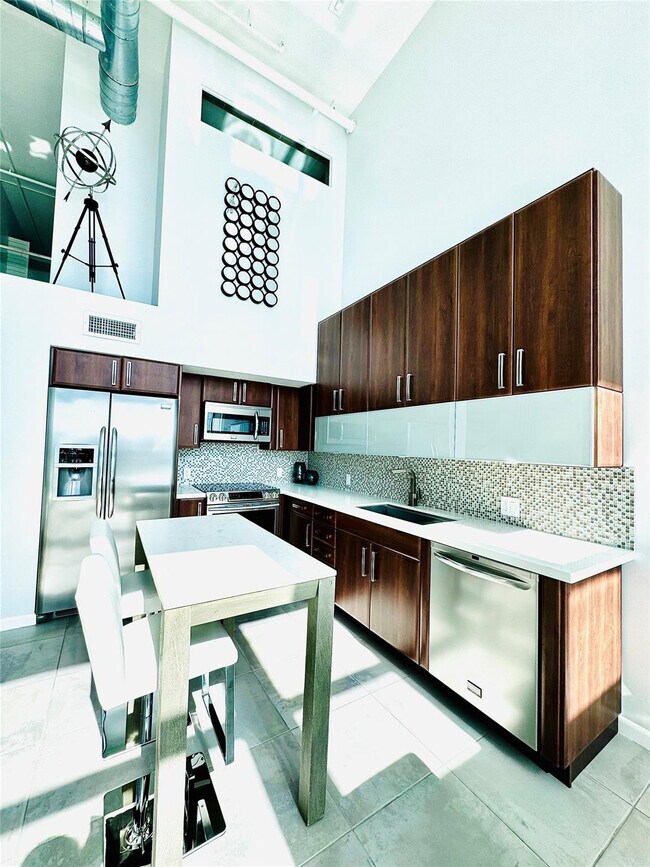 Photo - 1490 SE 15th St Unit 202