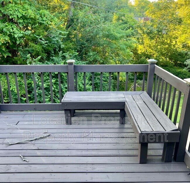 Photo - 2824 University Dr