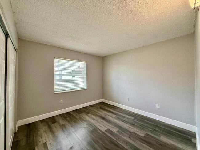 Photo - 726 SW 81st Ave Unit #14a