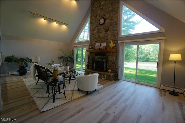 Photo - 14543 Ensign Rd