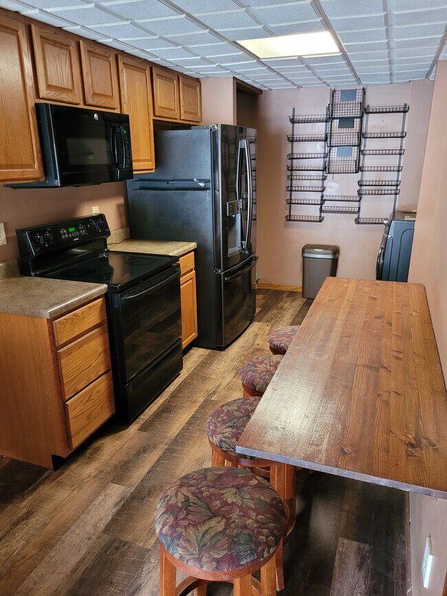 Kitchen 1 - 145 Franklin Ave Unit 145 Franklin