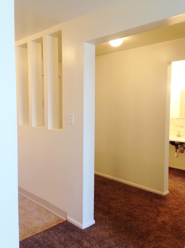 The Arlington Apartments For Rent in Denver, CO