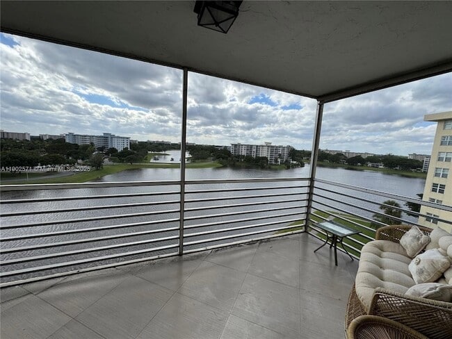 Photo - 3095 N Course Dr Unit 811