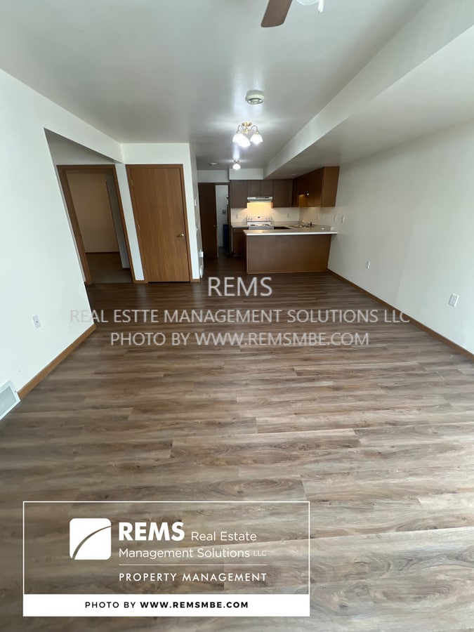 Photo - 202 W North St Unit 3