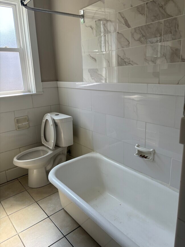 Photo - 5820 South Grand