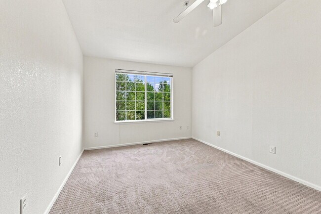 Photo - $1,930.95 with $300 Off The First Month's Rent, 2 Beds - 2.5 Bath, Condo in Denver with Central A/C! Unit #2032