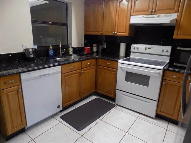 Photo - 342 Millport St NW