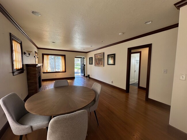 Photo - Kendall Yards 3 Bedroom 2 Bath Home