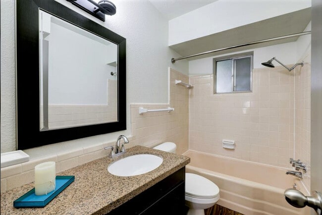 Photo - Marquee Uptown & Carriage Square