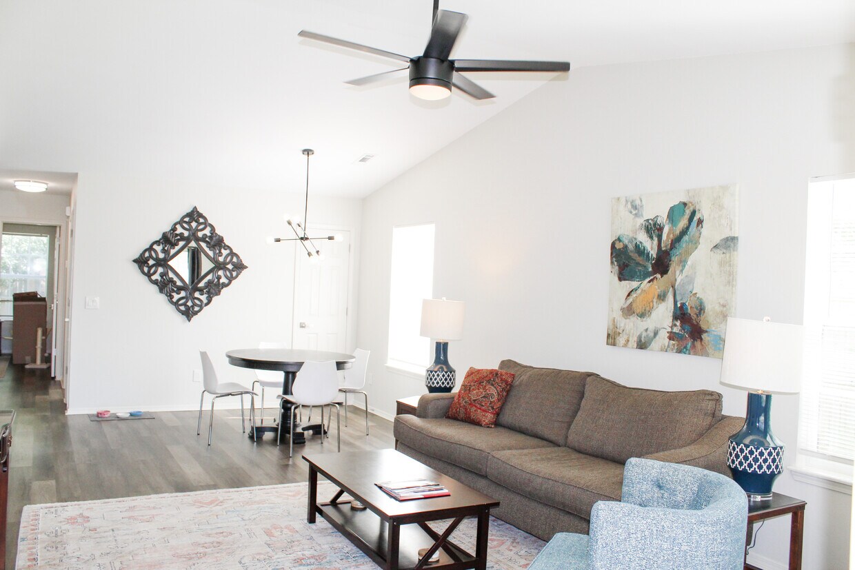 Photo - 436 E Evergreen Ln (Fayetteville, AR)