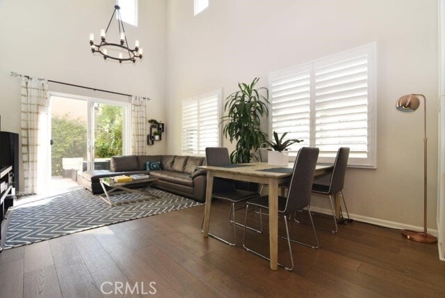 Photo - 84 Painted Trellis