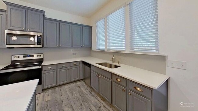 Photo - 4 bedroom / 3.5 bath home in Ravenel, SC
