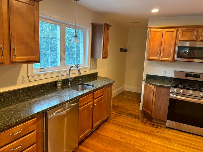 Photo - 253 Brown St Unidad 253 Brown Street