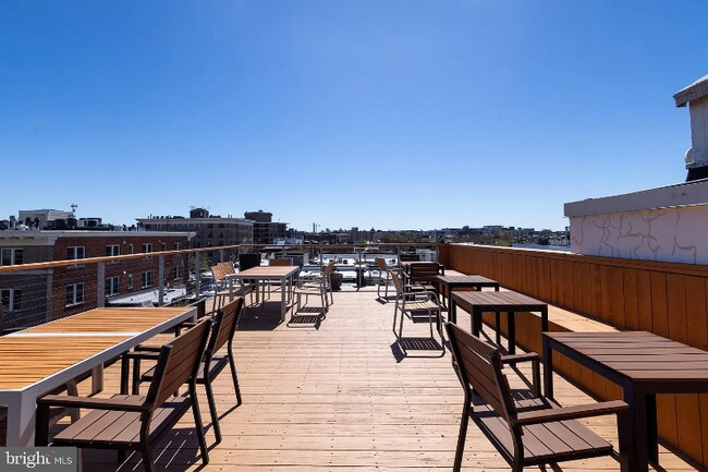 Building Photo - 1731 Willard St NW