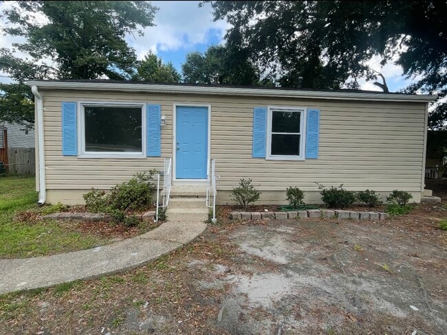 Building Photo - 105 Allard Rd Rental