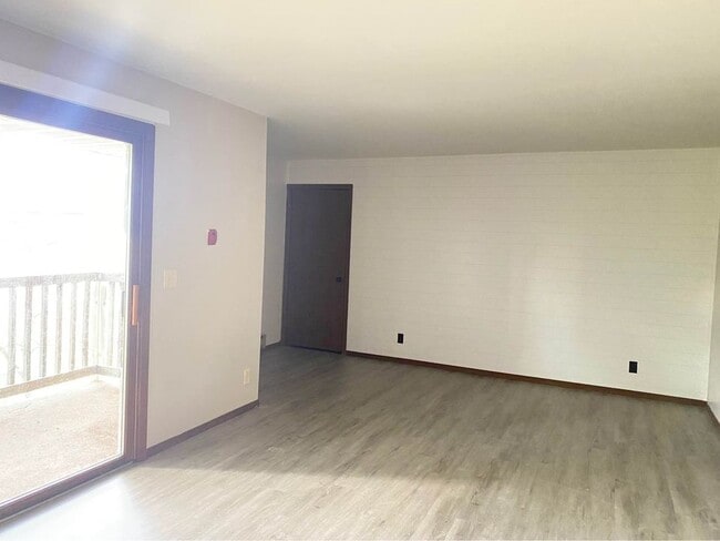 Photo - 4903 Aspen St Unidad 4