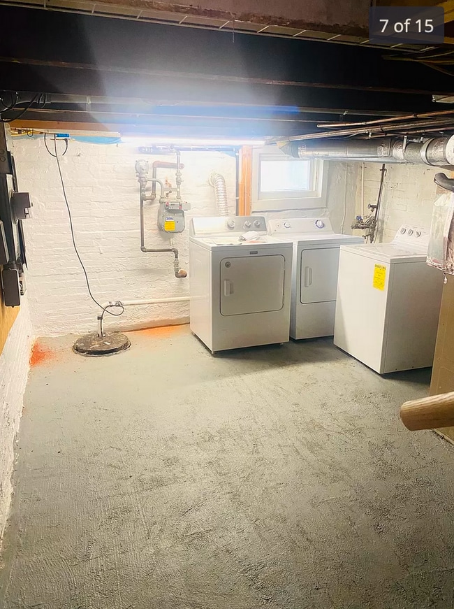 Photo - 121 Bloomsberry St