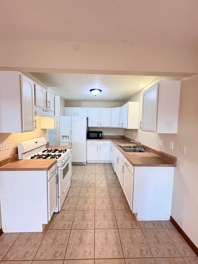 1149 Alexandria Dr