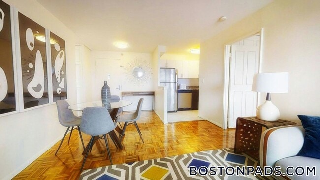 175 Freeman St Unit 302