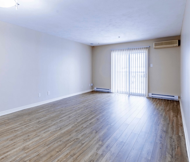Photo - Woodbury Place