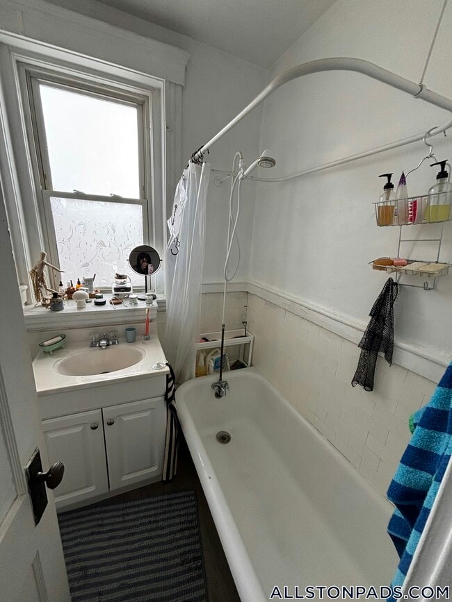 Photo - 28 Quint Ave Unit 56