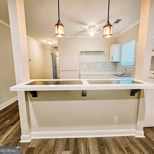 Photo - 408 Boulevard St